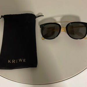 KREWE SUNGLASSES - Clio black and champagne 24k